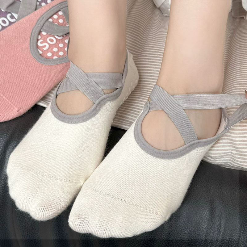 Chaussettes de yoga profession - Yoga & Fitness With Faye The Well Being Studio Abbots Langley Reviews avis et prix